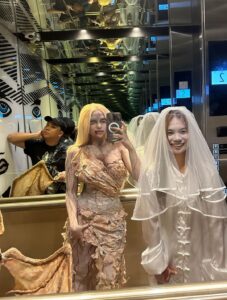 Andrea Brillantes Instagram - Halloween dump✨👻🖤 The @shakerattleandball Alamat exhibit is open to the public until Dec! ♥️ National Museum of Anthropology (Manila)