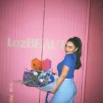 Andrea Brillantes Instagram - Feeling so lucky and excited to be part of the Lazada Family 🫶🏼 It's time to switch it up and dare to express yourself with #LazBeautyPH 💜✨ Explore all 100 Beauty Experiments from me and your fave Beauty Besties! Head over to YouTube and check out more on our playlist 👉 lzd.co/LazBeautyExperimentsPH
