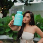 Andrea Brillantes Instagram - So much easier to stay fit now thanks to my Reiko FiTox by @bdhealthboosters 😍🩵