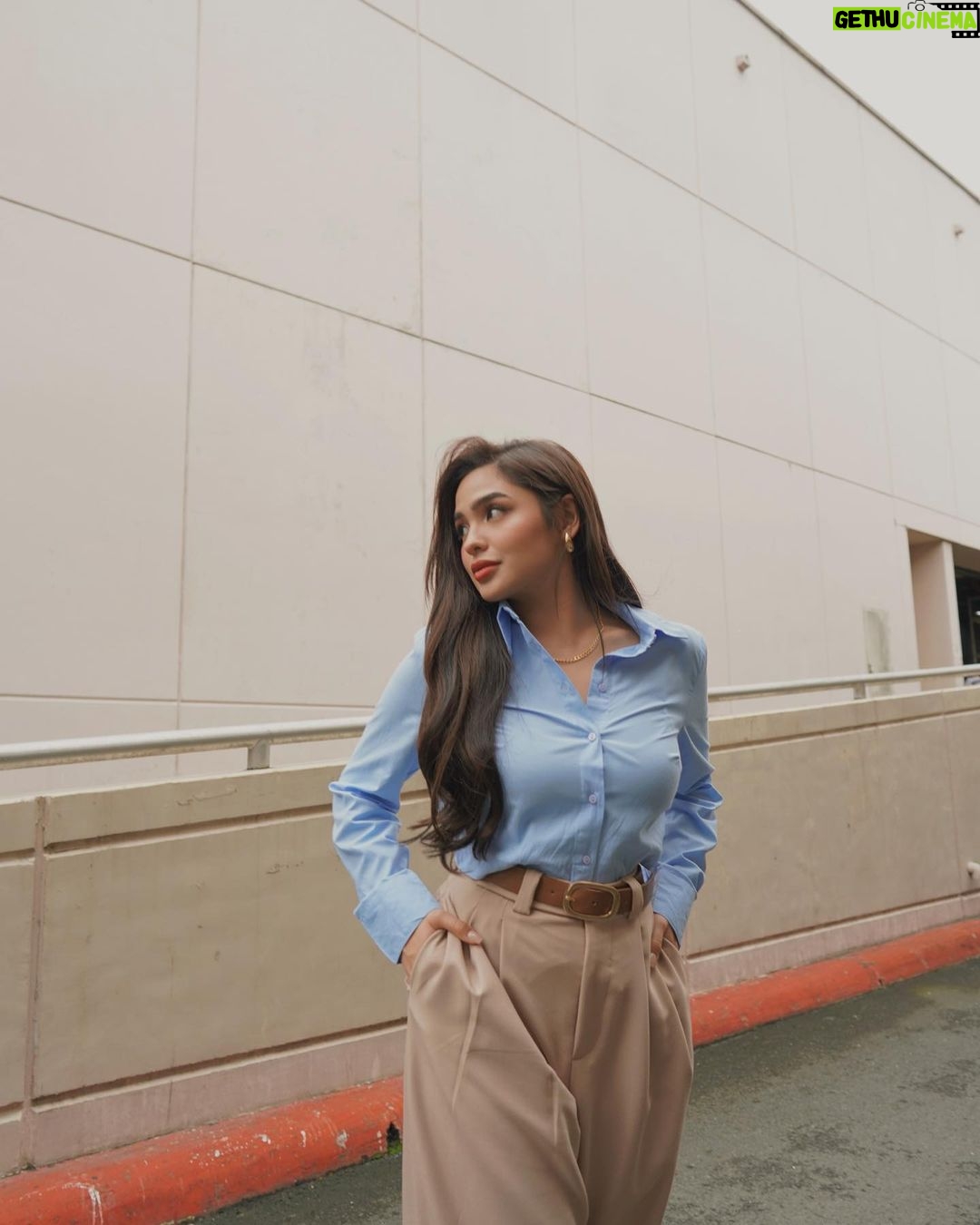 Andrea Brillantes Instagram - Gloomy weather but still feeling lucky because I get to cross off one of the things on my bucket list!π€©π€ Today was my first time hosting for It's Your Lucky Day! thank you for all the love and support. I know I haven't been present since it started due to my hectic schedule but I still felt the warmest welcome from all of you. Thank you so much! β¨π₯° ABS-CBN