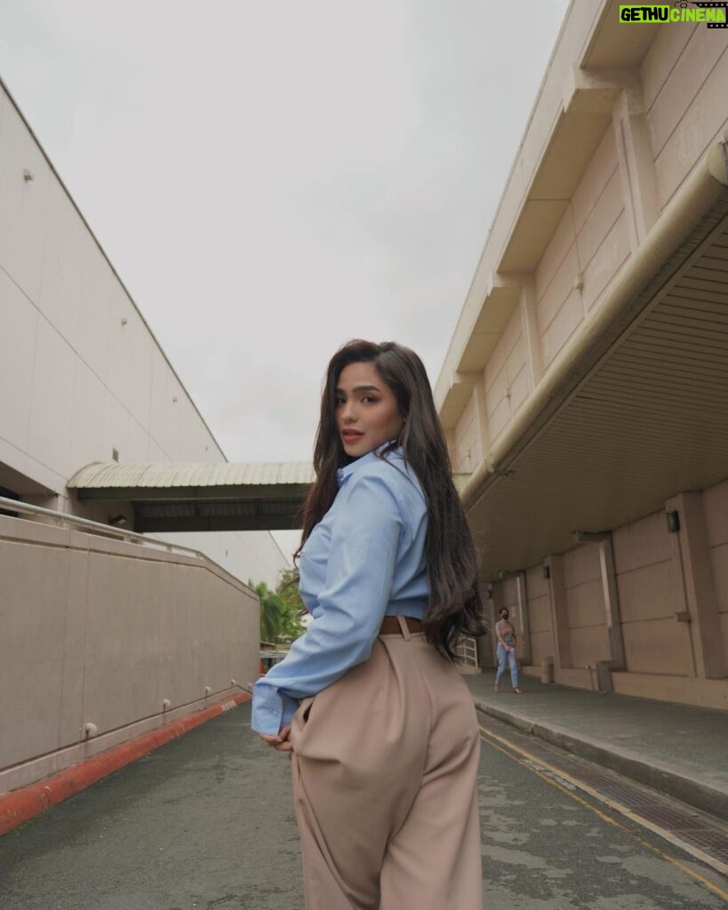 Andrea Brillantes Instagram - Gloomy weather but still feeling lucky because I get to cross off one of the things on my bucket list!🤩🤍 Today was my first time hosting for It's Your Lucky Day! thank you for all the love and support. I know I haven't been present since it started due to my hectic schedule but I still felt the warmest welcome from all of you. Thank you so much! ✨🥰 ABS-CBN
