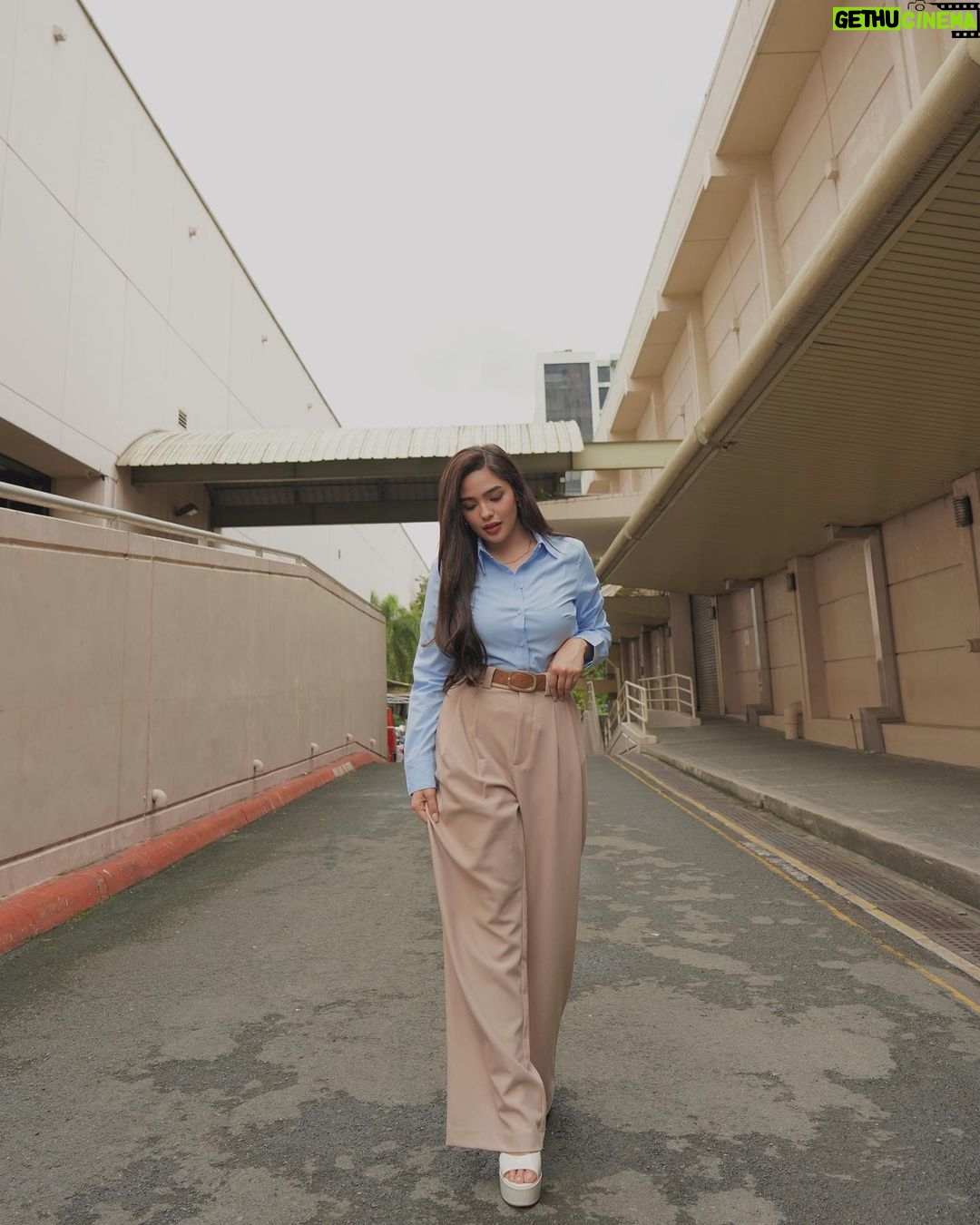 Andrea Brillantes Instagram - Gloomy weather but still feeling lucky because I get to cross off one of the things on my bucket list!π€©π€ Today was my first time hosting for It's Your Lucky Day! thank you for all the love and support. I know I haven't been present since it started due to my hectic schedule but I still felt the warmest welcome from all of you. Thank you so much! β¨π₯° ABS-CBN