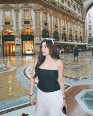 Andrea Brillantes Instagram - needed a break from all the glam photos, so here are some casual pictures of me in Milan🥰