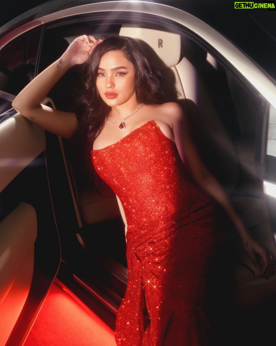 Andrea Brillantes Instagram - It has been my greatest privilege to wear a masterpiece created by artisans last night. My gown was made by @michaelleyva_ and his team, who spent hours and hours hand beading every crystals. To complete the look, I was adorned with beautiful custom jewelry by @lunabydrakedustin, what a dream to ne able to wear a beautiful piece 🥹😱 I am truly grateful and honored. I just want to give a huge shoutout to my fairy godmothers, aka my amazing glam team. Seriously, you guys always have my back and make me look stunning. I am beyond blessed to have you as my team and as lifelong friends. Your care and talent mean the world to me. Love you guys! Dress by @michaelleyva_ Jewelry by @lunabydrakedustin Photographed by @charismalico Styling by @eldzsmejia Styling assoc @carlalbertooo Makeup by @marbentalanay Hair by @rjdelacruz Shoes by @doreenodvina Set design by @adsetprod