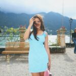 Andrea Brillantes Instagram - Ammirando da vicino i capi di Versace al Lago di Como ✨❣️ #MFW