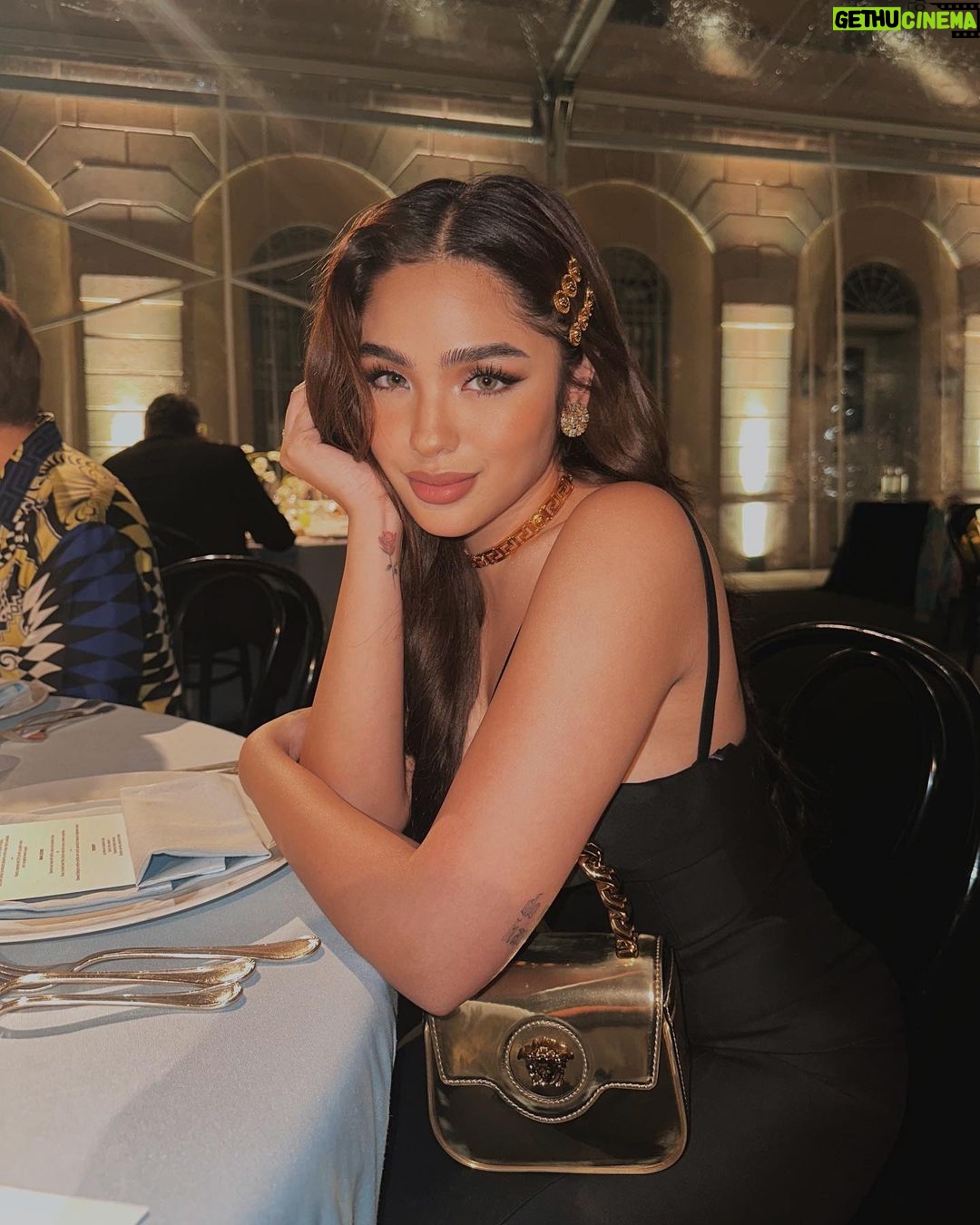 Andrea Brillantes Instagram - Cena con Versace, una serata speciale ✨ Milano, Italy