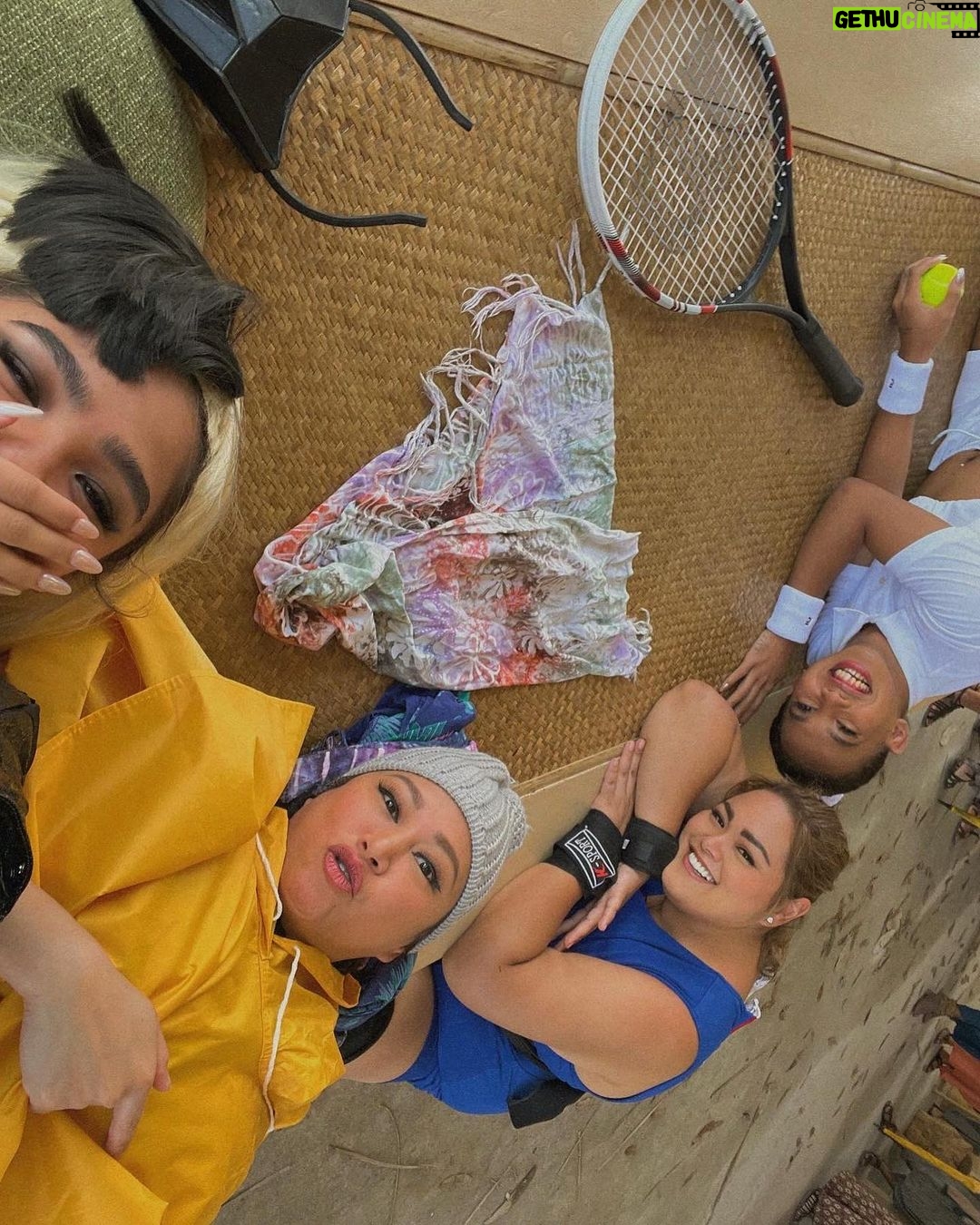 Andrea Brillantes Instagram - Comedy island dump🥰 Finally! Pwede niyo nang mapanuod ang first three episodes ng #ComedyIsland sa @primevideoph! now available in the Philippines and more than 240 countries and territories worldwide! 🤩