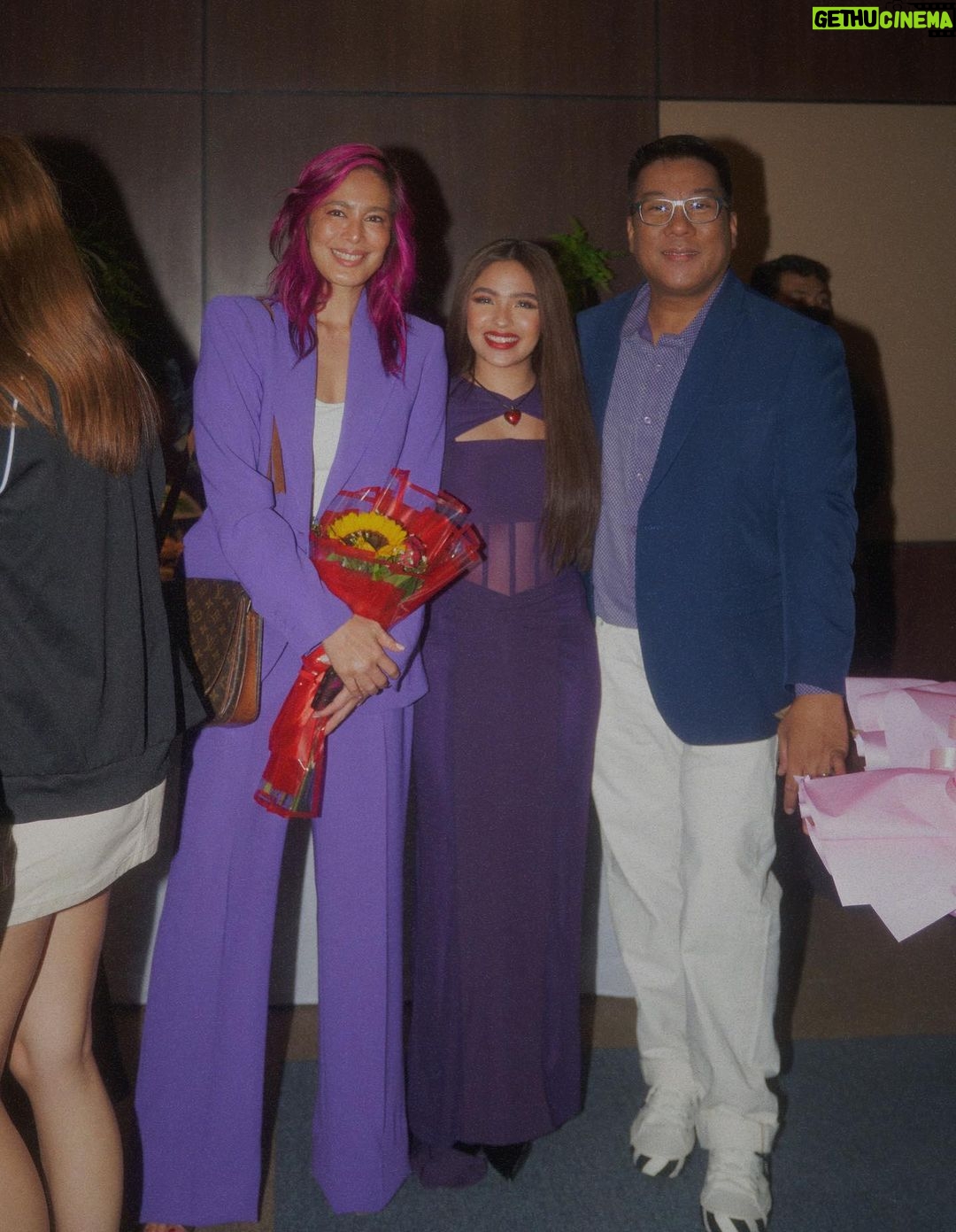 Andrea Brillantes Instagram - Still HIGH from last night!β¨ Huge shoutout to all the incredible individuals who joined us at the special screening for SENIOR HIGH!! And, of course, a heartfelt thank you to @dreamscapeph for this amazing opportunity! I feel incredibly privileged and deeply grateful to have been chosen as the lead for this show, which addresses important and relevant issues for our generation. ππ€ Again, SENIOR HIGH MAMAYA NA PO 9:30PM!!! Sabay natin panoodin ang first episode sa KAPAMILYA CHANNEL, KAPAMILYA ONLINE LIVE, JEEPNEY TV, A2Z, AT TV5, ALSO AVAILABLE IN IWANTTFC AT TFC!