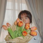 Andrea Brillantes Instagram - Just me being obsessed with orange tulips 🍊🌷