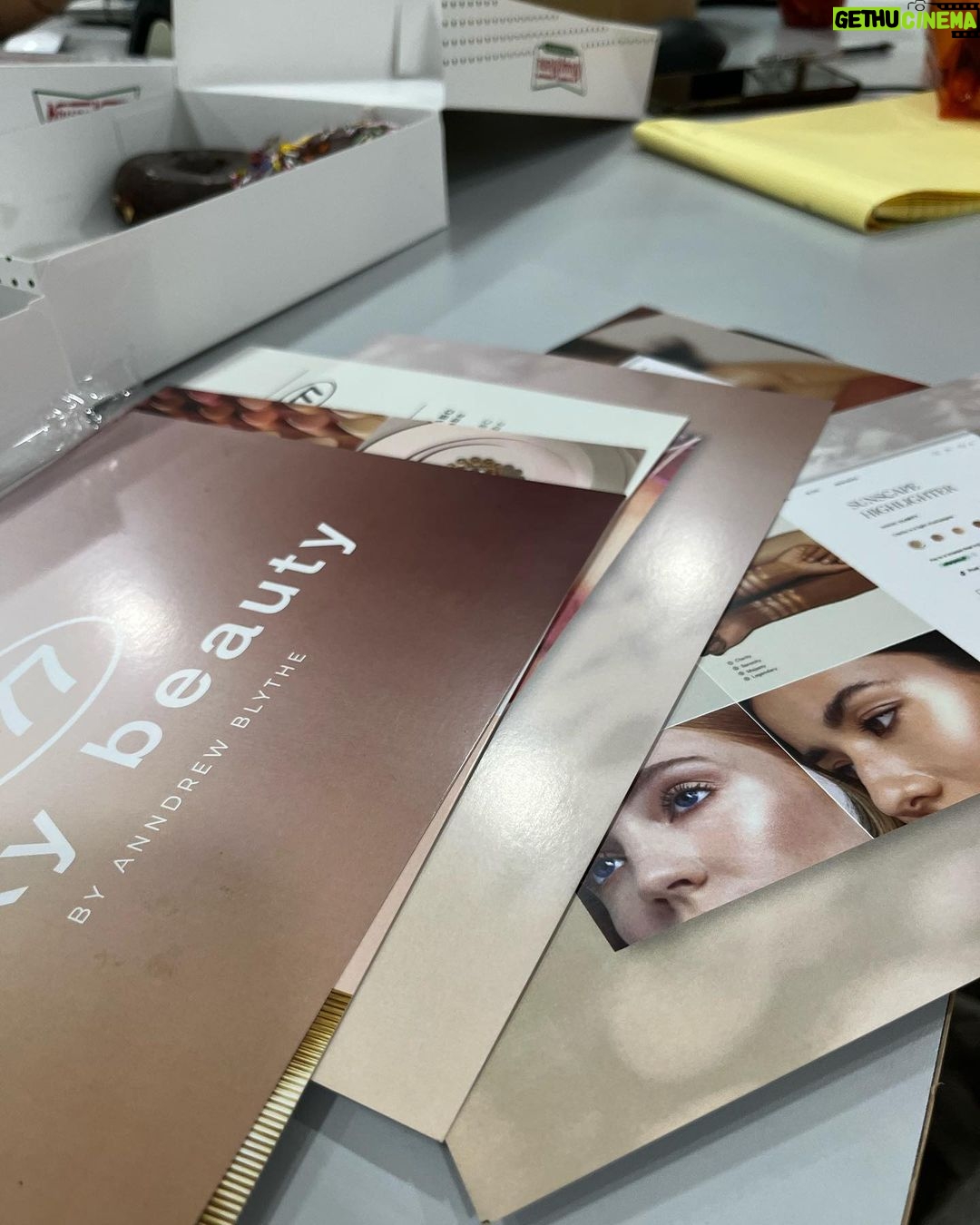 Andrea Brillantes Instagram - Lucky Beauty turns 1✨🤍🍀 From a longtime dream now turned into reality 🥹 I just want to thank my partners who trusted in me and everyone supporting the brand!🤍Makeup has always been more than just makeup to me. As someone who has loved makeup since I was 3, I have always been fascinated by the colors and how it helps me express my artistic side and feel more confident. This is something I want to share with everyone – makeup that is accessible, works like a charm, and feels like a lucky charm😉✨I started dreaming about having my own makeup business when I was 13, and now I can’t believe that not only did it happen, but it has been a year since my launch!😭🥹Again, thank you to everyone supporting Lucky Beauty! You are not just supporting makeup but also supporting a dream and my lovely united team. 🫂🤍 Here’s to many more birthdays to come! 🙏🏼🙏🏼 🤞🏼 🥰