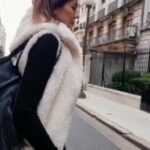 Andrea Frigerio Instagram - Chicas,vayan a ver la nueva Colección de Manfredi que es DIVINA,cancherísima! @manfredistore queda en Av Alvear 1718( casi Rodriguez Peña.) Los zapatos y las botas son ALUCINANTES. Buena semana!
