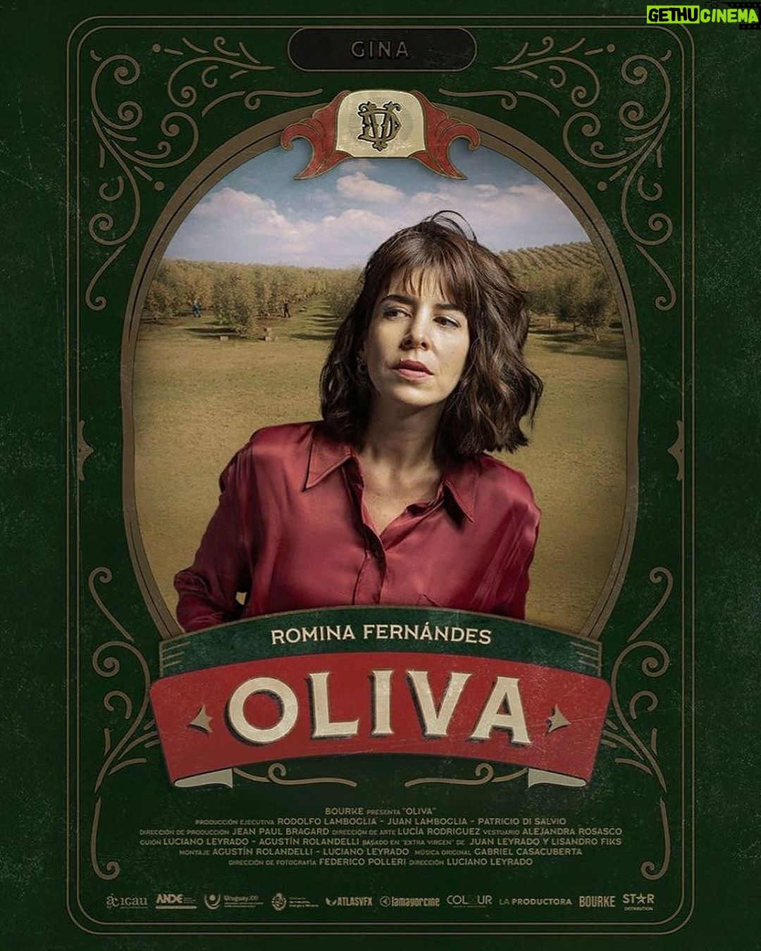 Andrea Frigerio Instagram - Feliz de anunciar el estreno de mi nueva Película! #OlivaPelicula 7 de Septiembre Sólo en Cines 📽️ Una Película Dirigida por @lucho_leyrado Protagonizada por: @juanleyrado @andreafrigeriook @rominafernandes.ok @nachotoselli Con: @pablo_musetti @ornecattaneo y @devargashumberto Guión : @lucho_leyrado y @rolandellia Producida por @bourke_films Distribución: @stardistributionla Basada en Extra Virgen de @lisandrofiks y @juanleyrado
