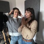 Andrea Kalousová Instagram - Maruška se tak moc modila abychom stihly vydat song Devět zitra, až se podaří. #ufíček Takže už zitra song Devět na všech streamovacich platformách! 🔥🎄Uhadnete o čem bude? Do swipu dávám malou nápovědu. Čau mňau. 🤣 Prague, Czech Republic