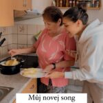 Andrea Kalousová Instagram – Dej si song “Já nechci víc” na YouTube i s klipem ať zjistíš o čem je doopravdy. 😄😉 #janechcivic #alejaktitorict #stejnemyslimzeuztovis Jablonné nad Orlicí