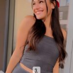Andrea Kalousová Instagram - Aktuálně probíhá na prodejnách @ca Black Friday. Stačí když nakoupíte alespoň za 500,- a budete mít slevu 20% na vše. 🔥 Třeba vám padne, stejně jako mně, něco z jejich nové festive kolekce. Vybrat si můžete dokonce i z několika stylů. Jaký outfit se vám líbí nejvíc? 🔥#WeDoTheFashion #makeitanoccasion Prague, Czech Republic