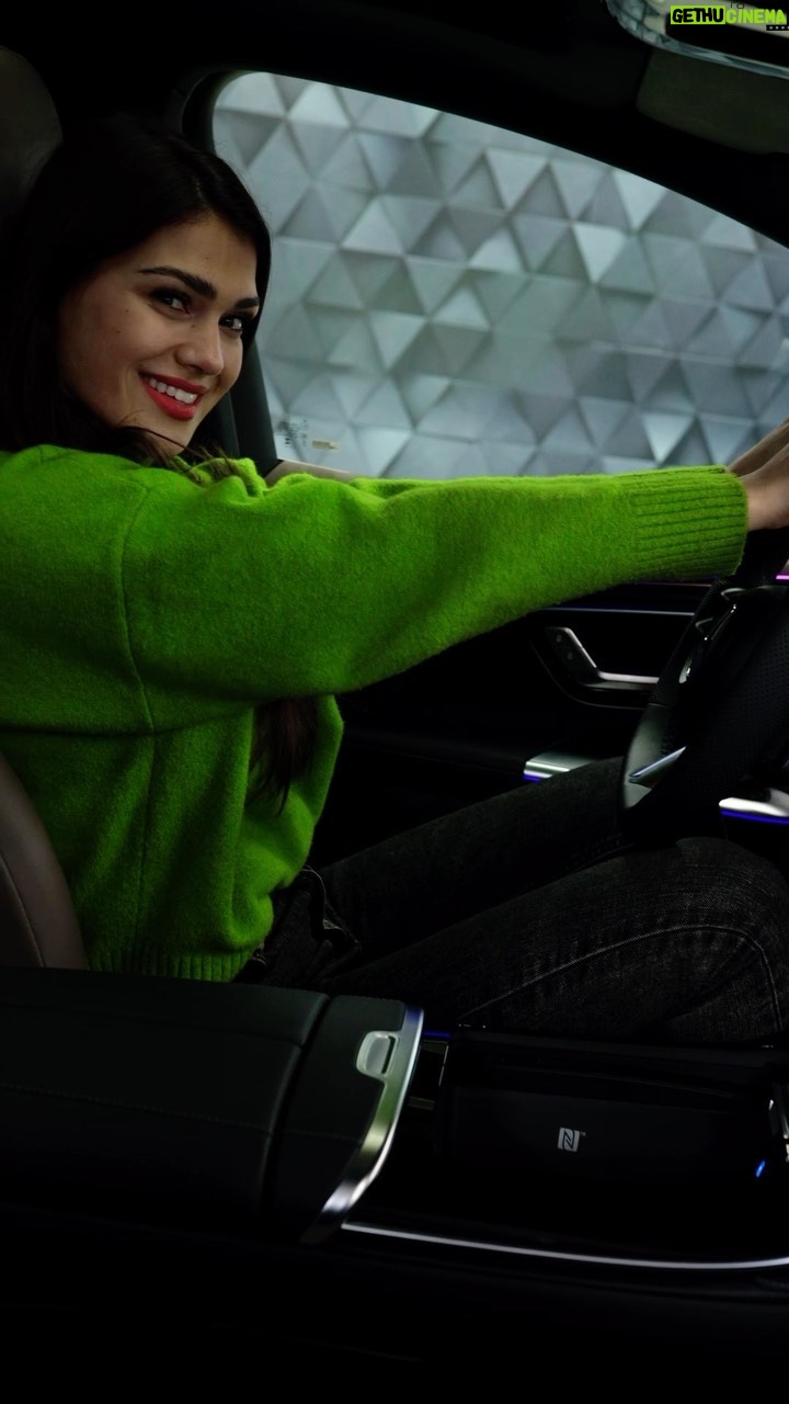 Andrea Kalousová Instagram - Jestli mají někde top výběr aut. Tak tady 👉 @autozdovozu.cz 🔥 Doražte se podívat do areálu a posuďte sami. Jsou tam zaparkovaný fakt velký krasavci. 😉 Auto z dovozu - Kvalitní zánovní vozy
