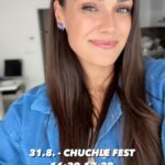 Andrea Kalousová Instagram - Caukyyy dorazte za náma na koncert 31.8. od 16:30-17:30 na festival Chuchle fest s @hitradiocity937 ! Bude se konat v Chuchli Aréně. Zahraju vám nový songy a taky se můžete těšit na zajímavý hosty! 💁🏻‍♀️ Tak se těším! Zatím pa! 🐎🐎🐎 Chuchle Arena Praha