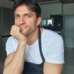 Andreas Varsakopoulos Instagram - 오늘 무슨 요리하면 좋을까?? #👨‍🍳 #집밥 #homefood #healthy