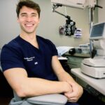 Andrew Neighbors Instagram - Seeing patients in Illinois this week. Don’t forget to go see your optometrist for your yearly checkup (even if you don’t have any problems)😝 Chicago, Illinois