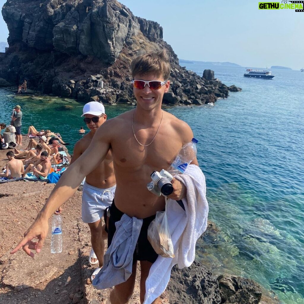 Andrew Neighbors Instagram - Santorini is my favorite so far. @mikeychen @matt.suave Slightly more available on my onlyfans but don’t get your hopes up. Lol. Oia, Santorini -Greece-