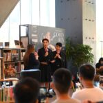 Andy Bian Instagram - 很開心大家這麼愛戴這次的寫真，也謝謝昨天到場的粉絲朋友❤️ 努力刷刷中，是不是破十萬本可以朝下一本邁進？ 話說下一本還能幹嘛，我沒梗了😳😳😳 #小狼作家 #卞慶華 #晏人物 #時報出版