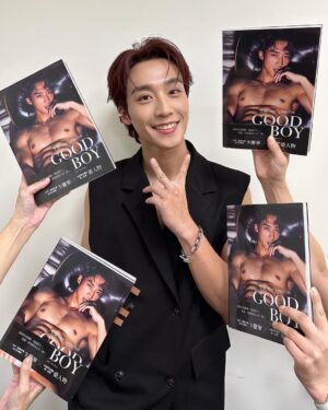 Andy Bian Instagram - 謝謝大家來參加第二場簽書會，見到你們超開心❤️❤️❤️
來台南可以吃好多美食，大家覺得哪一家牛肉湯最高呢😳
#台南 #卞慶華 #晏人物
#floyd #滑板行李箱