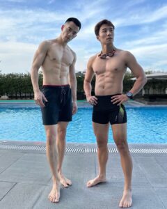 Andy Bian Instagram - 妳的救生員已經上線🛟 請問需要急救嗎😏 @worlds_no_1_gtv #JR紀言愷 #卞慶華 #菲律賓 #科隆 Coron, Palawan Island, Philippines