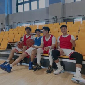 Andy Ko Instagram - 不同角色切換，戲裡無敵的李思睿，戲外就…別提了 #第二次初戀 #李思睿