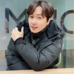 Andy Lee Instagram - 앤디, "13주년이요? 저 아직 앤디??"😆 ⠀ 13주년 축하해줘서 고마워요🧡 조금 늦었지만 즐거웠던 솔로 데뷔 13주년 기념 보이는 ANDY'O🎉 다음에 또 찾아올게요🧸 ⠀ #앤디 #ANDY #신화 #SHINHWA