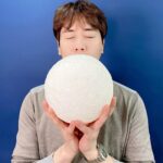 Andy Lee Instagram - 앤디와 함께 보름달에 소원 빌어요😘🙏🌕 ⠀ #앤디 #ANDY #신화 #SHINHWA #한가위 #추석 #Chuseok
