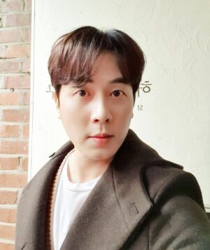 Andy Lee Instagram - 잠시 후 10시 #SBS 에서 방송되는 <동상이몽2>에 앤디가 출연합니다.

#앤디 #ANDY #신화 #SHINHWA #SBS #동상이몽2 #YouAreMyDestiny