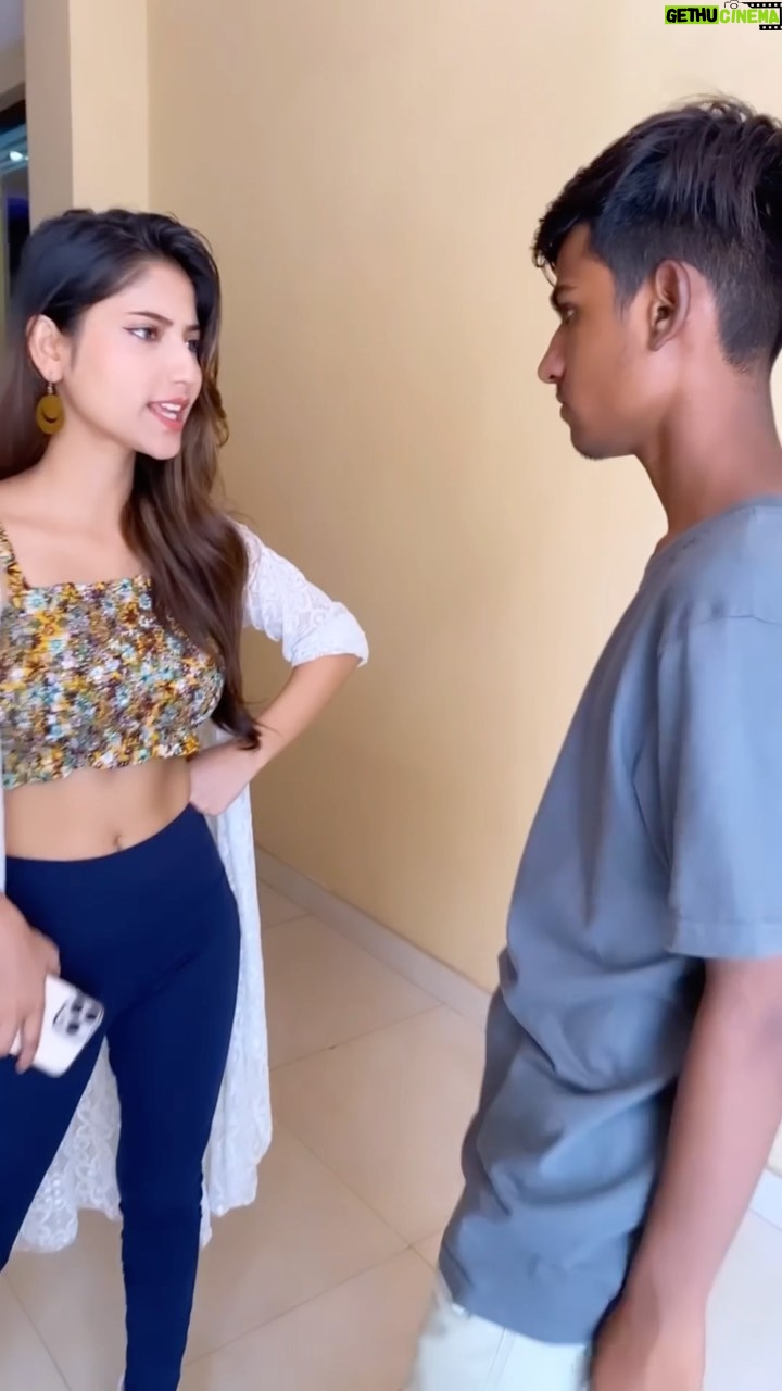 Angel Rai Instagram - Kya samjh aaya 😂😂😂 #angelrai #foryou #taklubadshah #trending #viral #wings #fun #comedy
