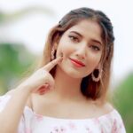 Angel Rai Instagram - Beach vibes ♥️♥️ #foryou #angelrai #trending #viral #fun #beach #love #style #white #trend #wings #instagram #instatravel #trend #goa #goadiaries #goabeach #southindianbride #south