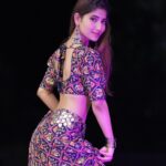 Angel Rai Instagram - Navratri bhi aa gayi ab tum kab aayoge? Click by :- @mahi_dewasi_99 #foryou #angelrai #trendingreels #viral #viralvideos #indiangirls #style #navratri #navratrispecial #navratricollection #love #fun #happynavratri #navratricelebration