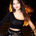 Angel Rai Instagram - kaha chalna hai 🏍️ ? #angelrai #angellovers #gasolina #transition #foryou #explore #viral #trending #reels #instagram
