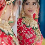 Angel Rai Instagram - Tag a sanskari ladki 😜 Costume by :- @the_adhya_designer Shot by :- @mahi_dewasi_99 Make up and styling by :- @makeover_sonam123 #foryou #angelrai #trending #viral #fun #bride #indianbride #instalike #instagood #marriage