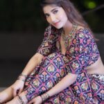 Angel Rai Instagram - Navratri bhi aa gayi ab tum kab aayoge? Click by :- @mahi_dewasi_99 #foryou #angelrai #trendingreels #viral #viralvideos #indiangirls #style #navratri #navratrispecial #navratricollection #love #fun #happynavratri #navratricelebration
