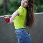 Angel Rai Instagram – If you were a flower which one would you be ? 
 📸: @rj__ankit1 

#foryou #angelrai #wings #flower #trending #viral #instapic