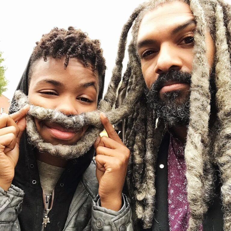 Angel Theory Instagram - Birthday twins💕💪🏽 Totally makes sense why we clicked when we first met! Love you Khary! Hope you are also enjoying your cake day as well!P.s who you think rocked the dreads better? 😂❤️ #taurusseason #twdfamily