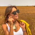 Angelique Boyer Instagram - 🌾💛 paisajes dorados 🫶 El Palmar, Conil De La Fontera