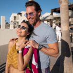 Angelique Boyer Instagram - Mundo feliz #sanvalentin les deseo mucho amor ✨✨🙌 que las relaciones humanas sean más sanas 🙌les deseo amigos de hermandad ✨ y un amor que les enseñe a amarse profundamente y que juntos sean los mejores compañeros de vida 💞✨ ¡Vida de mi amor! Mi amor bonito, que bendición amarte y sentir tanta paz ✨❤️✨ mirarte y hacerte sonreír y reír juntos, besarte amarte, valorarte, sentirte a flor a de piel, mi ciencia conocerte, cuidarte adorarte, apapacharte! Mi amor hermoso contigo quiero envejecer! Hoy y cada día Te amo ❤️ @sebastianrulli Gracias por capturar estos momentos @nickinthematrix ✨❤️✨