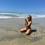Angelique Boyer Instagram - Qué locura de lugar, cada detalle llenando los sentidos, un descanso profundo como el sonido de las olas. Sin duda el pacifico Mexicano es garantía, pero además la personalidad de Oaxaca lo hace muy mágico ✨el mezcal y los chapulines una debilidad 🫶 y mi mejor recomendación es visitar Samora Luxury me llegó al corazón este lugar con la mejor atención. Gracias a todo el equipo liderado por el gran Samy 👏🌟🌟🌟🌟🌟 DREAM 🐕 será el mejor recuerdo 💘 la pasamos increíble @sebastianrulli 😍🤩😎🏝️ Samora Luxury Resort