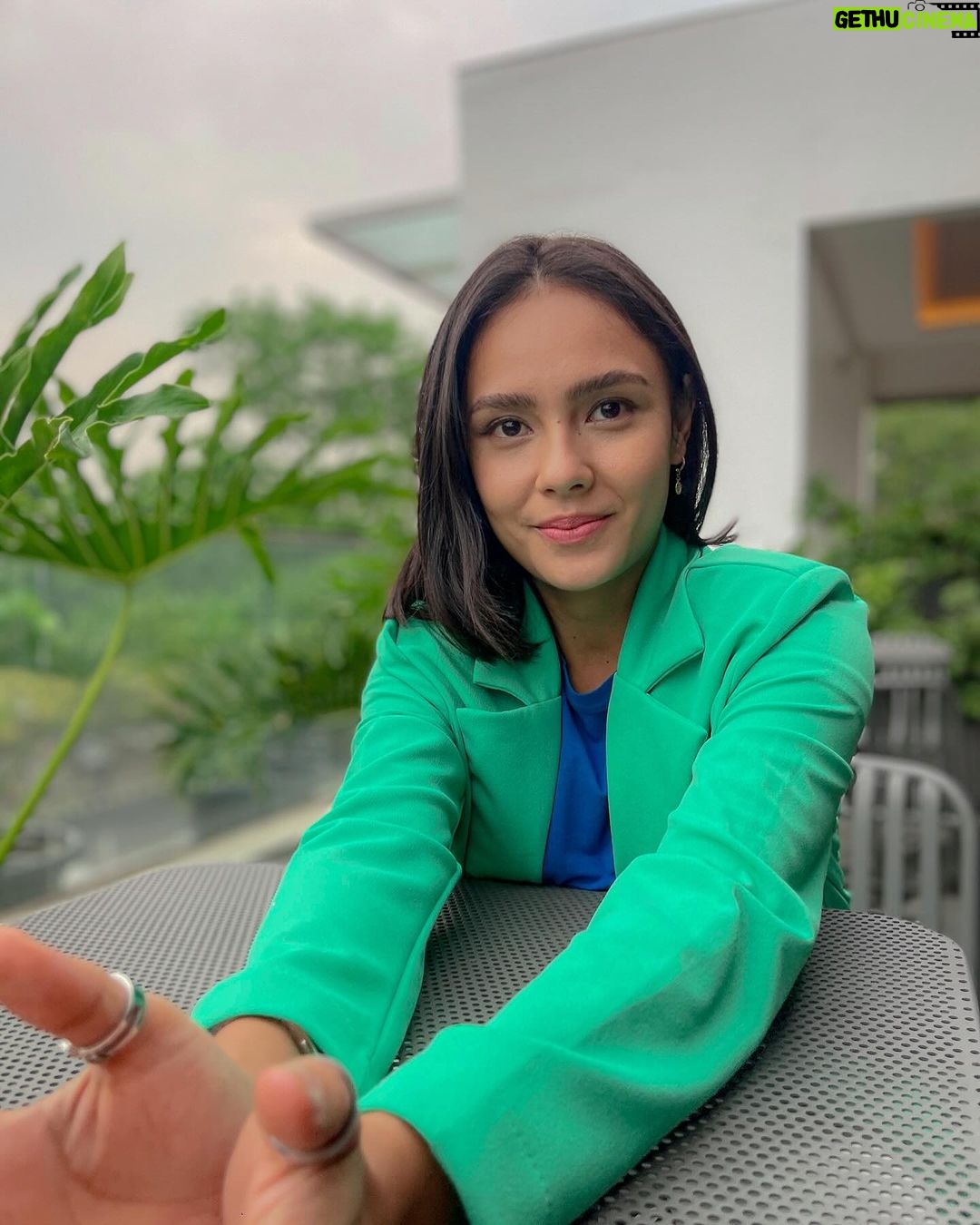 Angie Ang Instagram - Abra abracadabra aku sulap kamu jadi lelaki setia Yang tak suka main perempuan~~~ πππ½πΌπΌπΌ