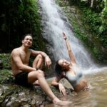 Angie Ang Instagram - eps. bengkulu ini menjadi petualangan kami yg paling tidak ter-lupakan. ter-gokil dan ter-extreme! saksikan keseruan kami di @tanahairbetattv sabtu, 27 januari 2024 jam 08:30 wib hanya di @transtv_corp #explorebengkulu #visitbengkulu Lebong Tandai, Napal Putih, Bengkulu Utara