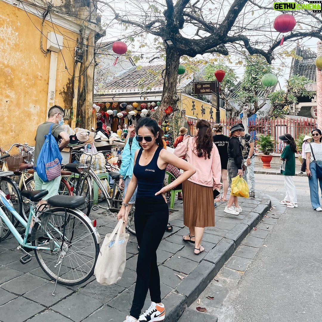 Angie Ang Instagram - A short escape never goes wrong. Memories stay and sorrow fades away. Try to be local in a tourist spots? #hoian #explorevietnam Hội An