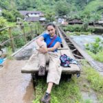 Angie Ang Instagram - 23 jam perjalanan baru akhirnya sampe di desa penghasil dan penyumbang emas untuk monas. Yqng dr kemaren liat aku post heboh2 soal trip ini, fullnya bisa nonton langsung karena tayang Sabtu pagi yaaa ... #explorebengkulu #lebongtandai Lebong Tandai, Napal Putih, Bengkulu Utara