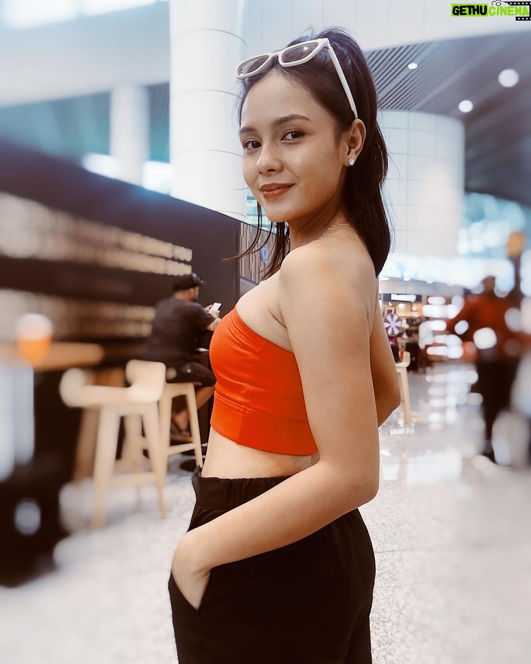 Angie Ang - 1.5K Likes - 🫶🏼