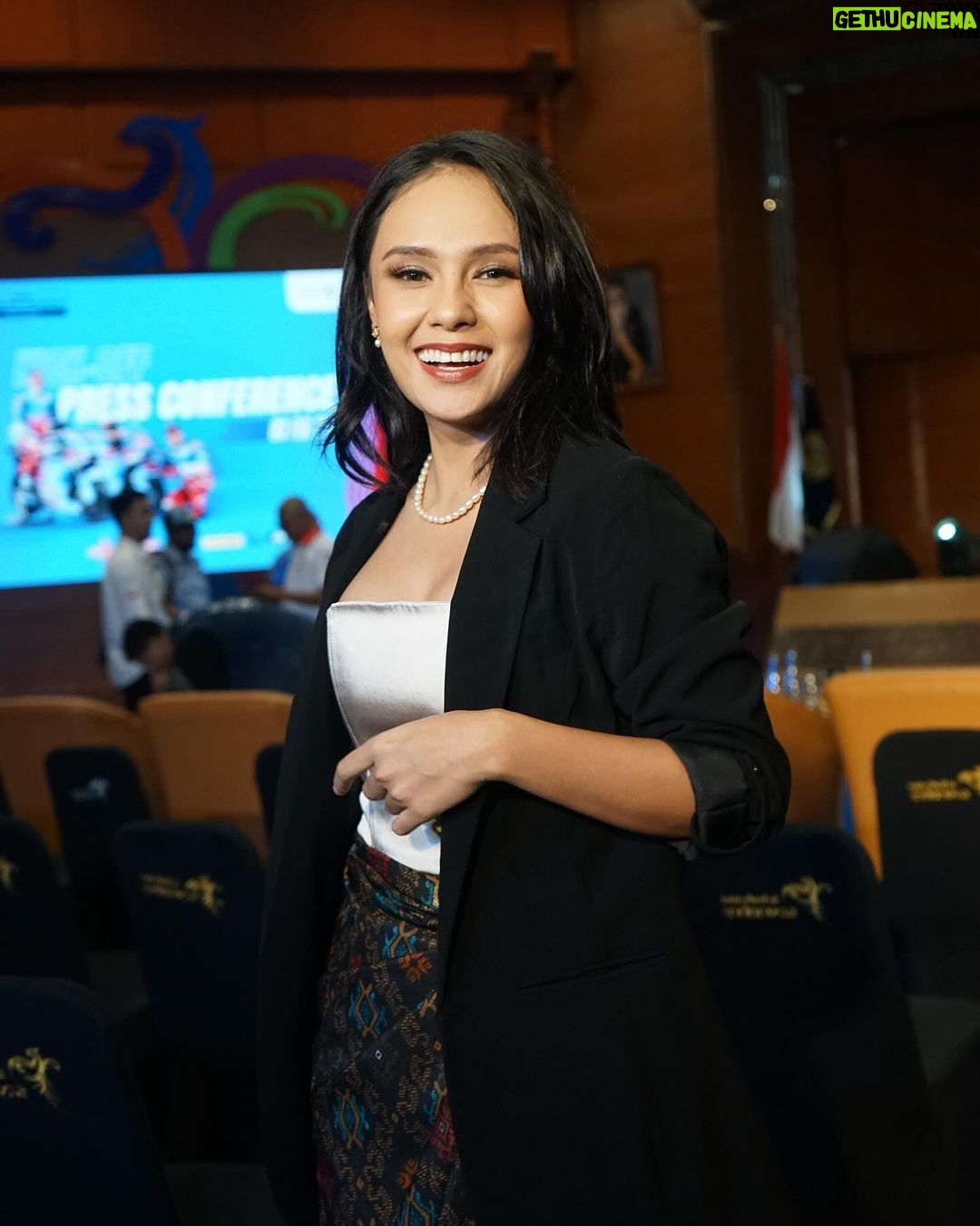 Angie Ang - 1.6K Likes - #jobmcangie Kick Off Press Conference @gresiniracing team 2024! 🏍️🏍️🏍️🏍️🏍️
#wonderfulindonesia @motogp
