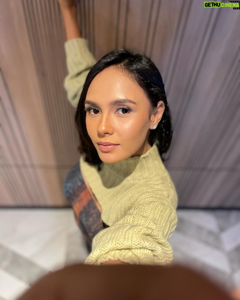 Actress Angie Ang HD Instagram Photos and Wallpapers December 2023 ...