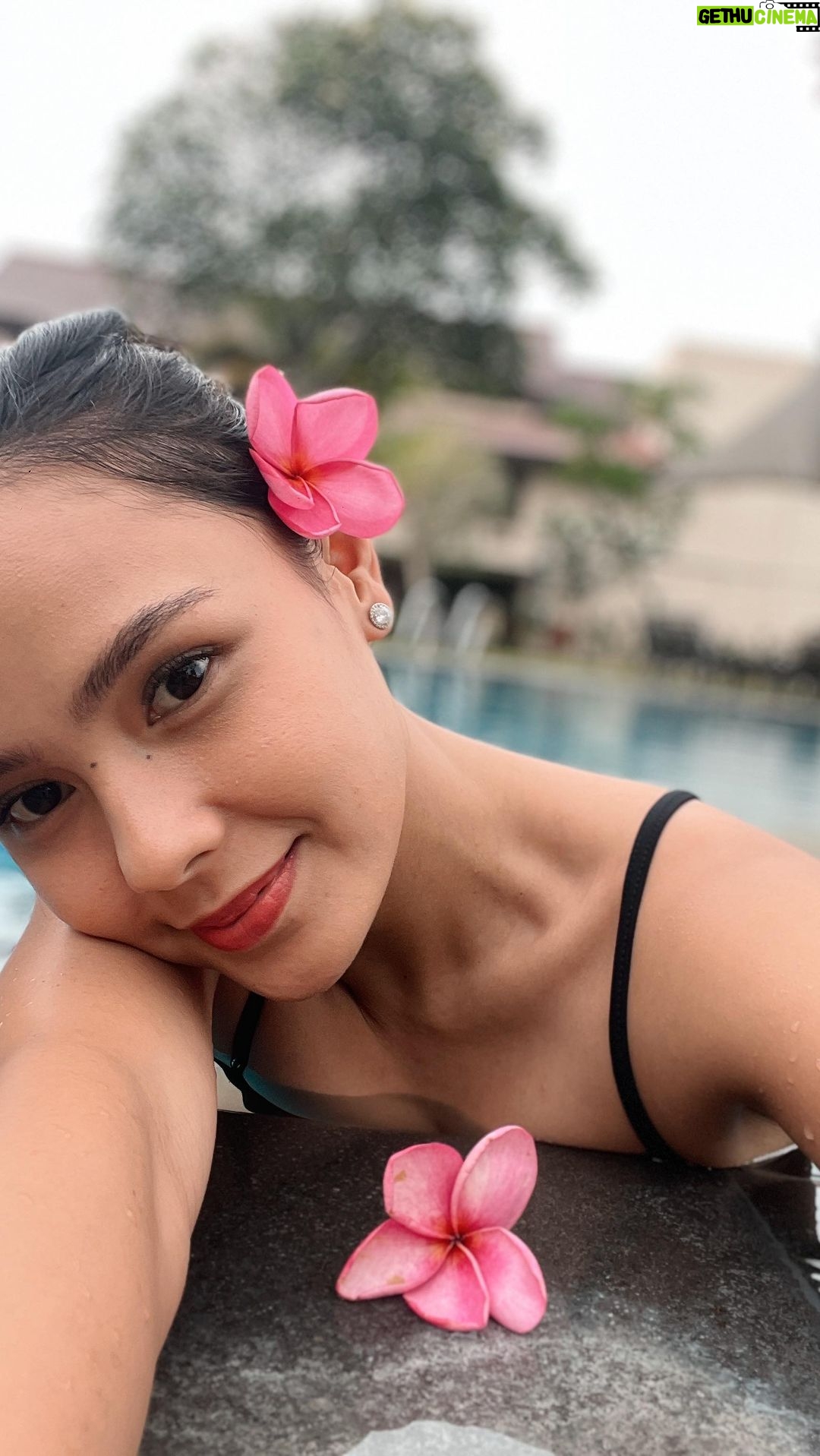 Angie Ang - 3.5K Likes - A day before #indonesianGP . Jump in?
#nontonmotogpnyaman 🤭
Thanks to @federaloil_id !